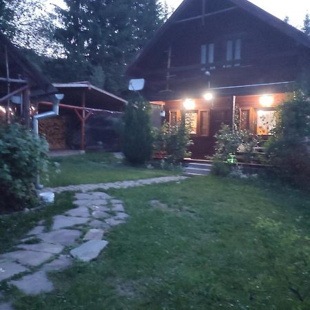 Vila Casa Ria-Ria Pihenohaz Miercurea Ciuc Exteriér fotografie