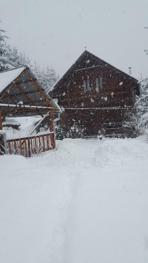 Vila Casa Ria-Ria Pihenohaz Miercurea Ciuc Exteriér fotografie